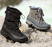 Schuhe auf Stein