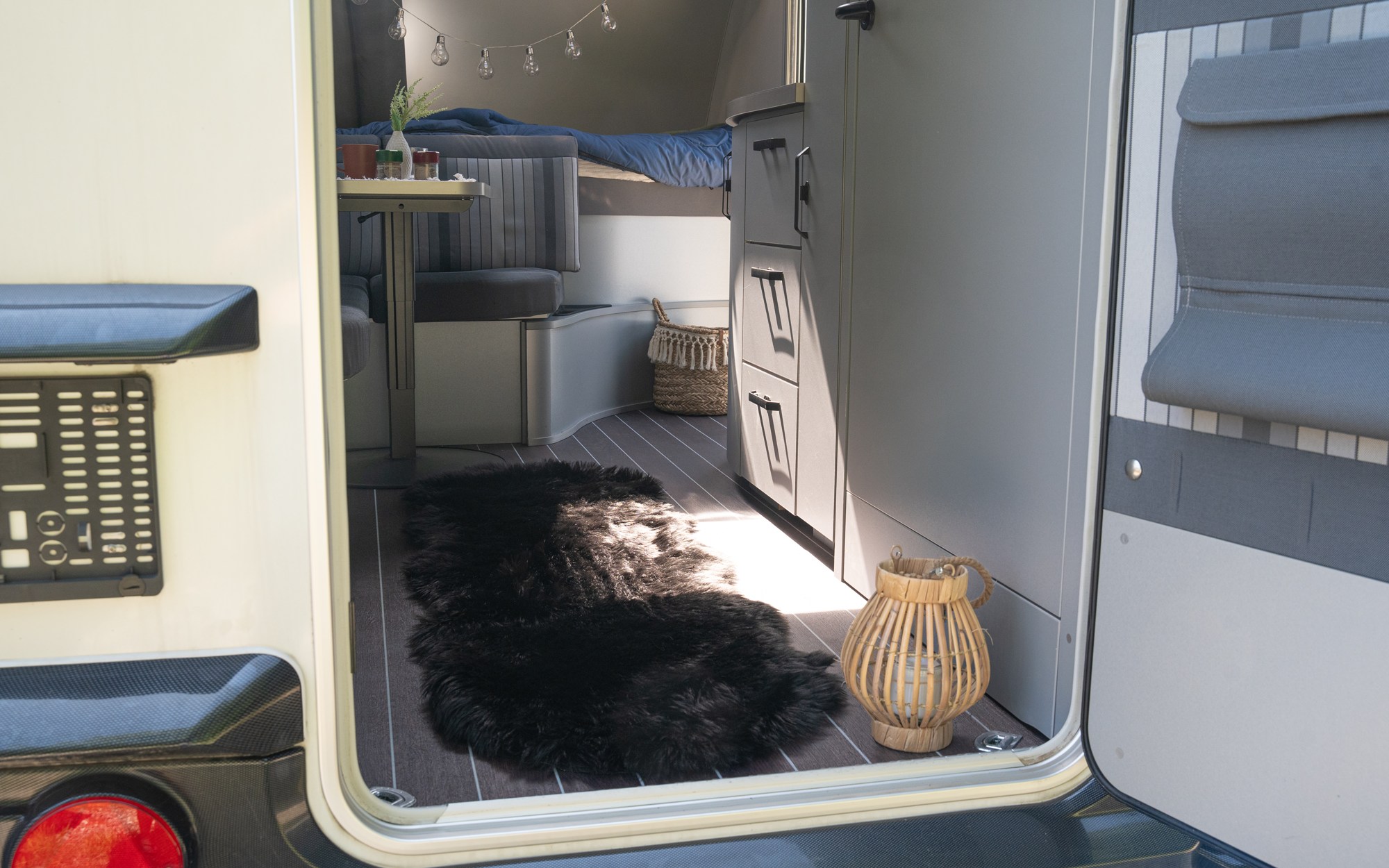 Camplife Kunstfell Kodiac schwarz